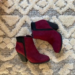 Maroon booties